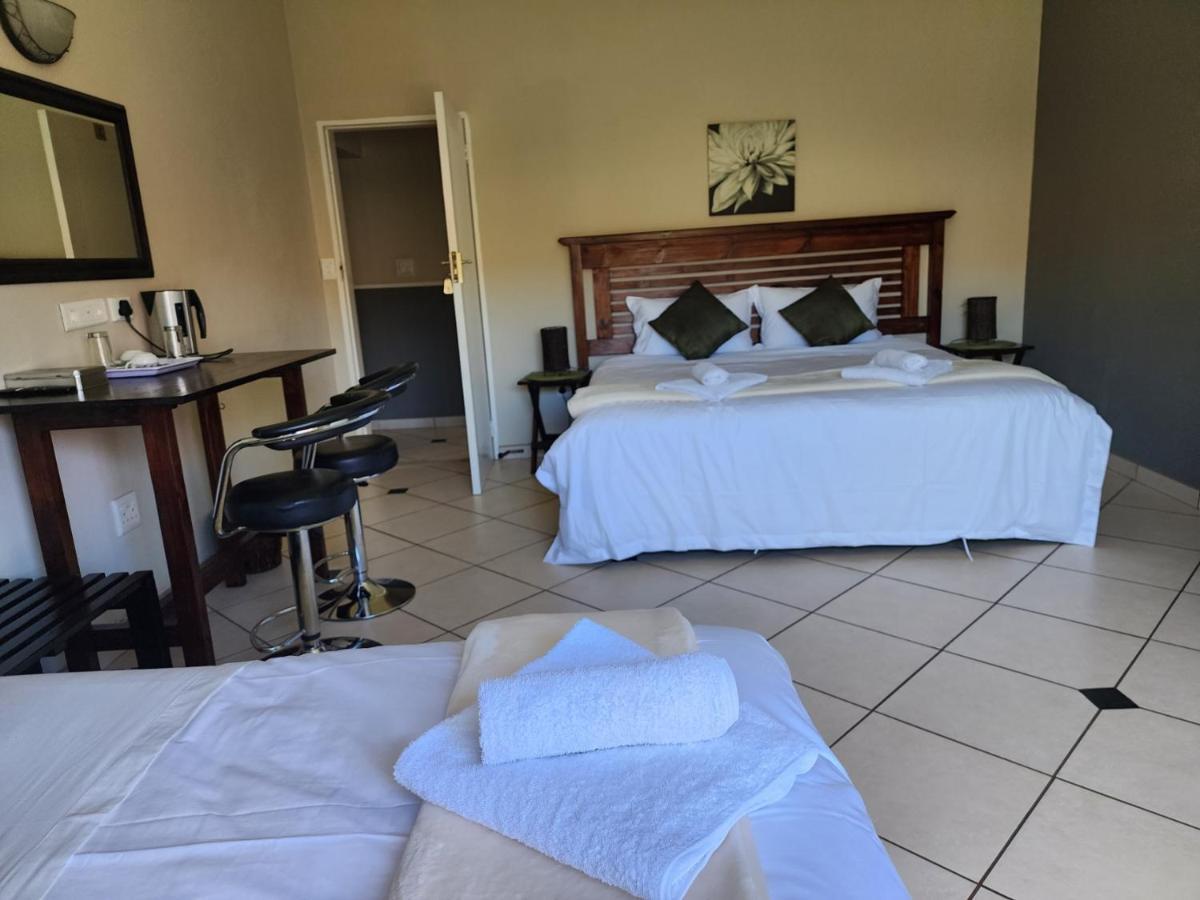 Southy Inn By The Lake Benoni Exteriér fotografie